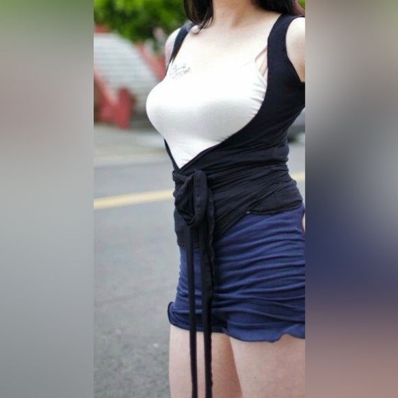 HerbanDevil Burgundy Layer Me Vest Wrap - Picture 9 of 10